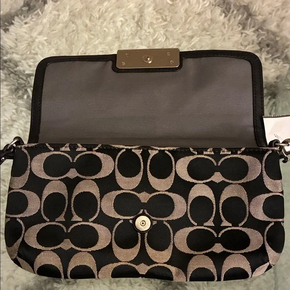 Coach Black and Tan Signature mini Bag - Picture 5 of 9